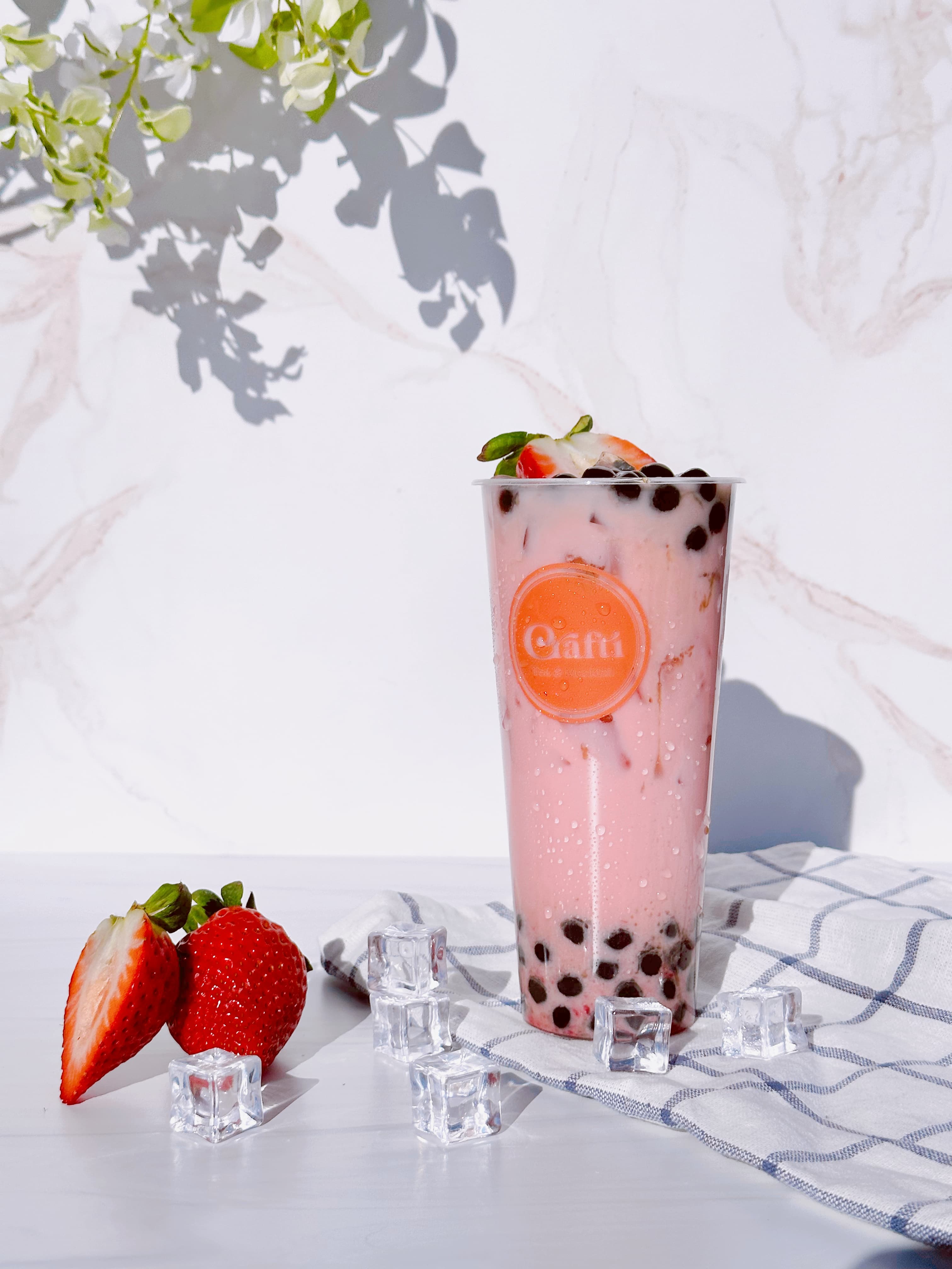 Strawberry Daisy *